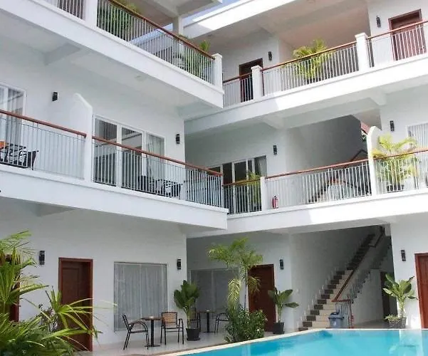 Rachna Mutita Residence 3*